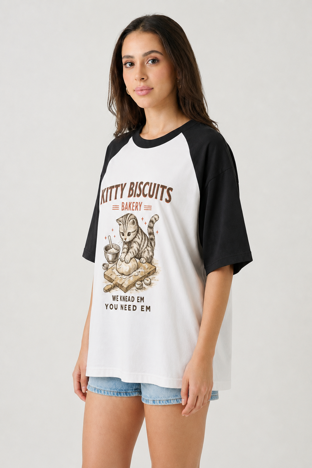 Kitty Biscuit-Oversized tee