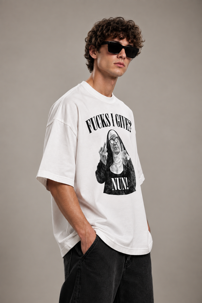 Fucks i give nun? Nun!-Oversized tee